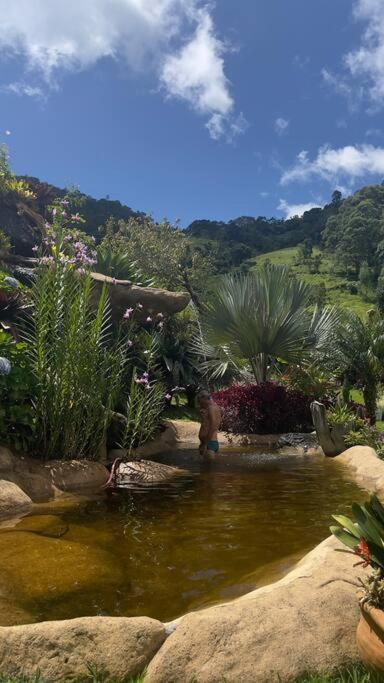 Sitio Com Piscina Natural E Cascata, Com Linda Vista Em Lumiar. Esterno foto